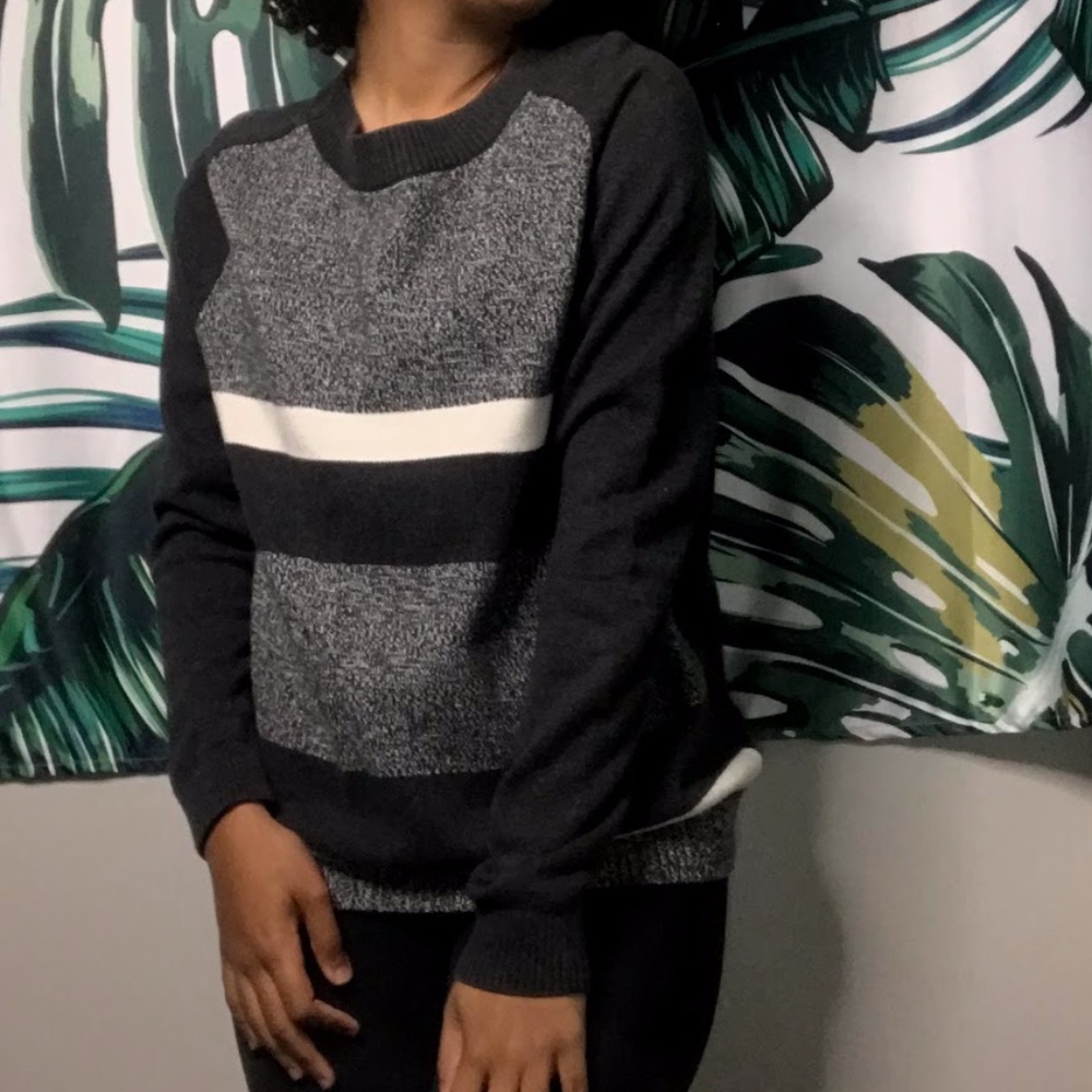 GAP Sweater